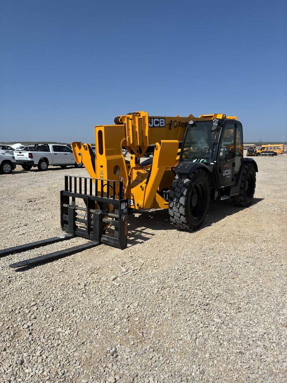 2026 JCB 512-56