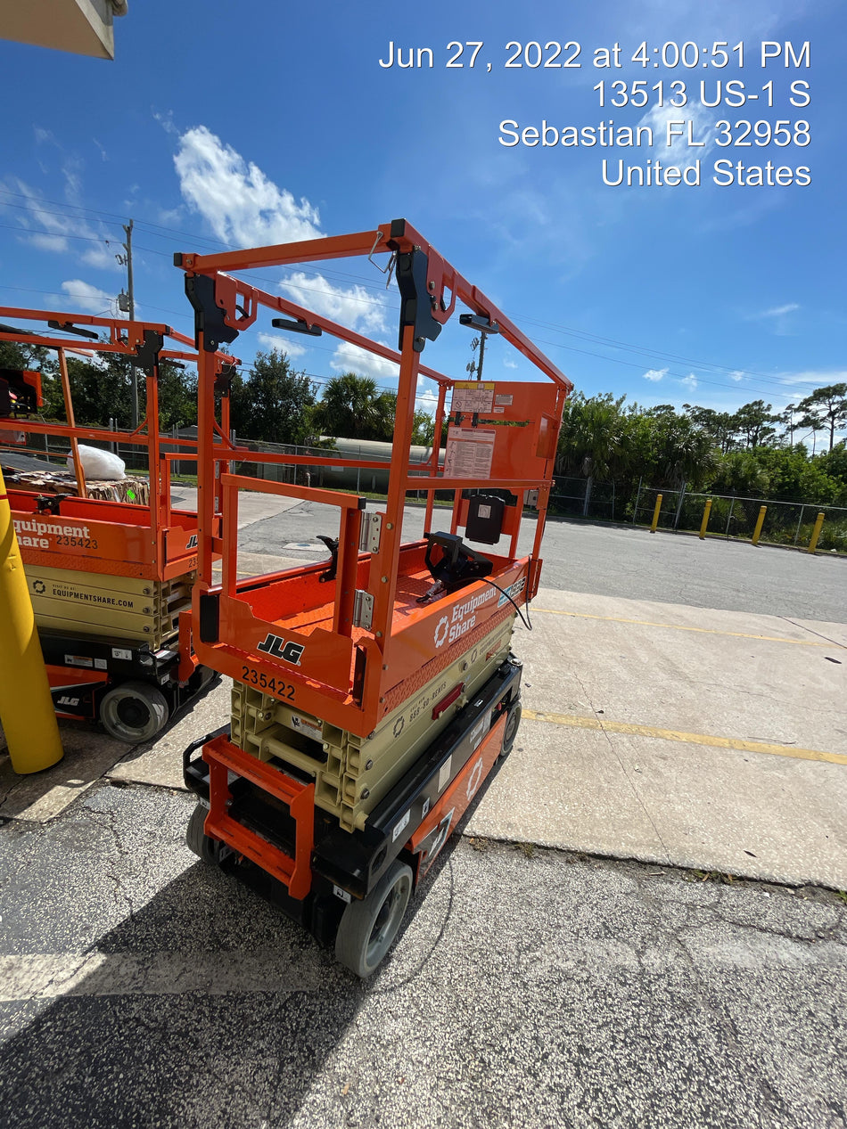 2022 JLG ES1932