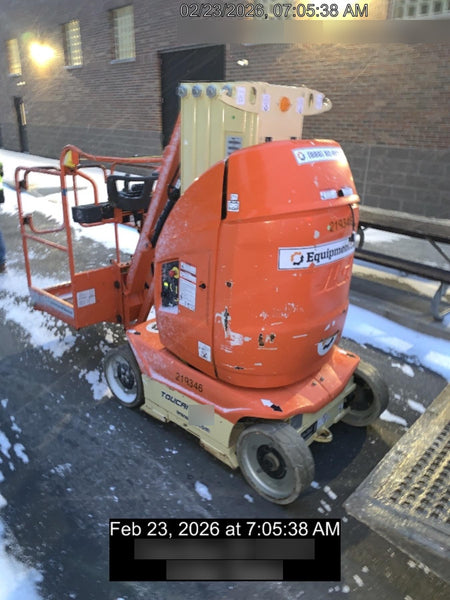 2022 JLG 26E