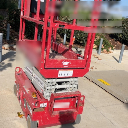 2020 MEC 1330SE Solid NM Tires, Steel Swing out Doors, LCS, Beacon, 900W Inverter