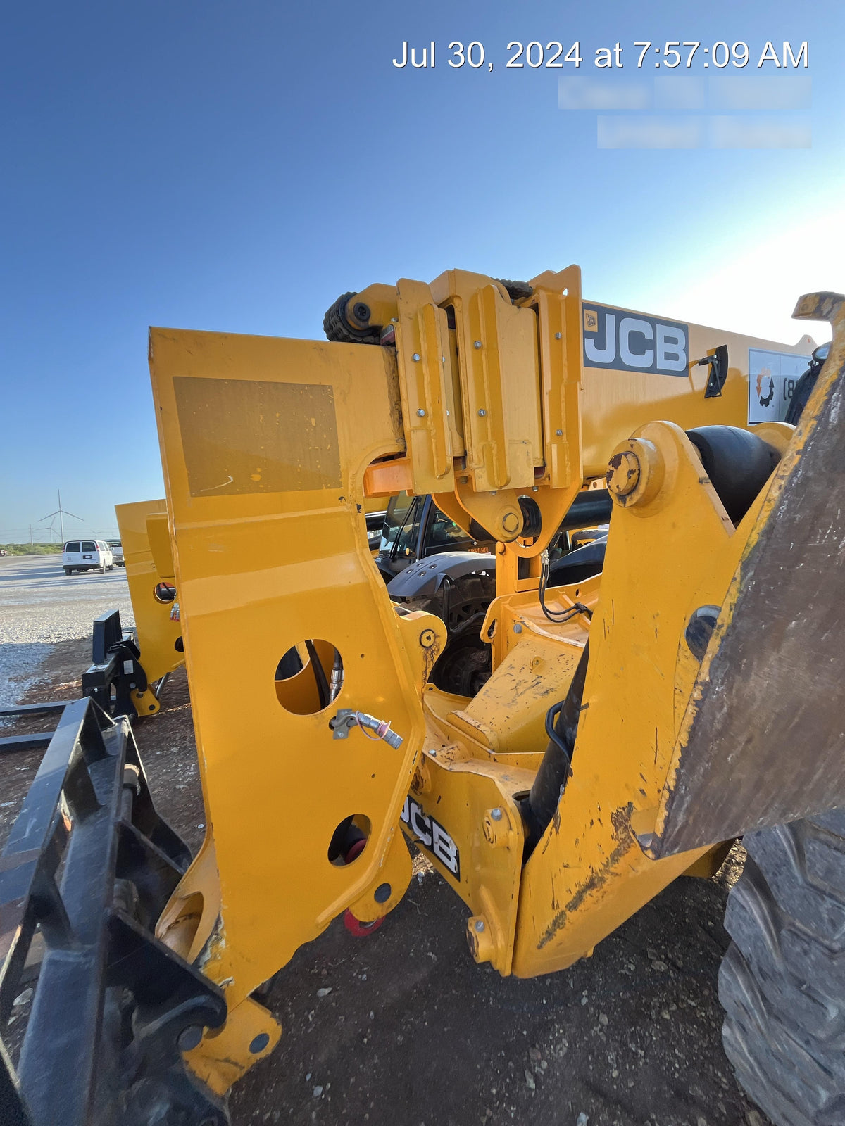2023 JCB 512-56