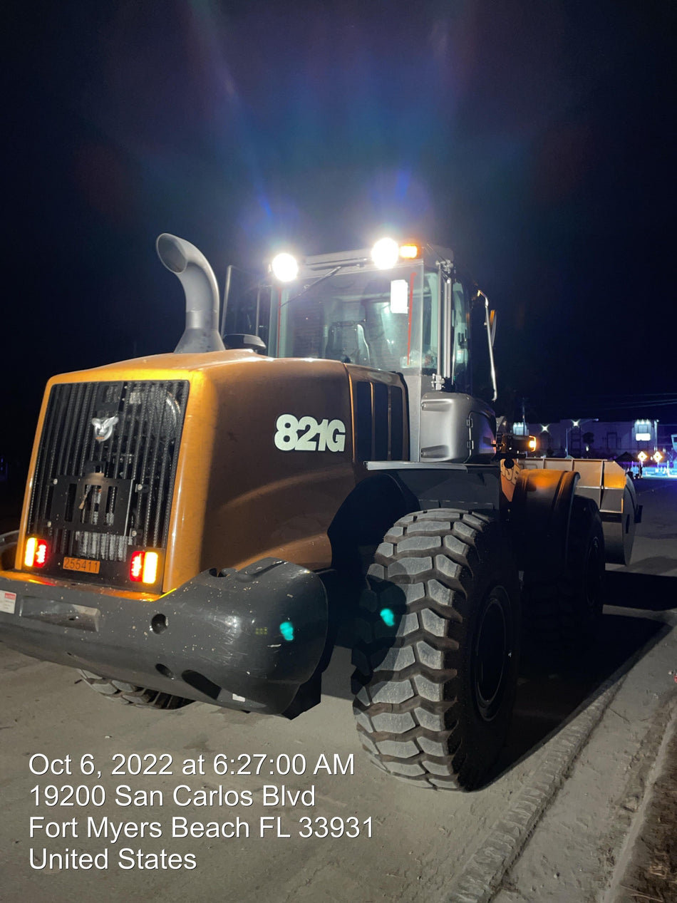 2022 CASE 821G