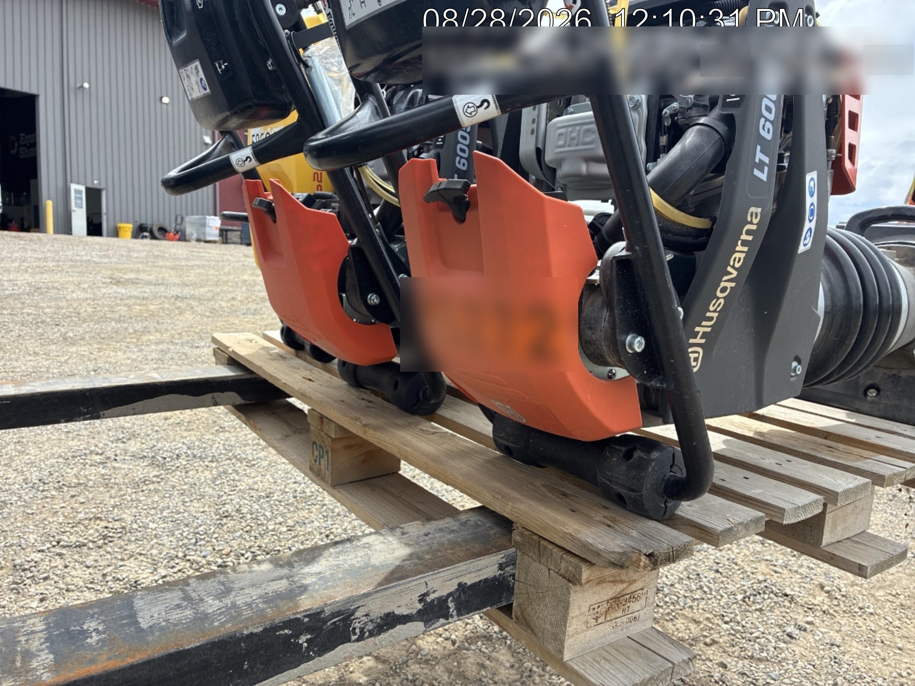 2025 HUSQVARNA LT6005