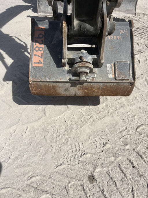 2017 WERK-BRAU 24" Bucket-WERK-BRAU