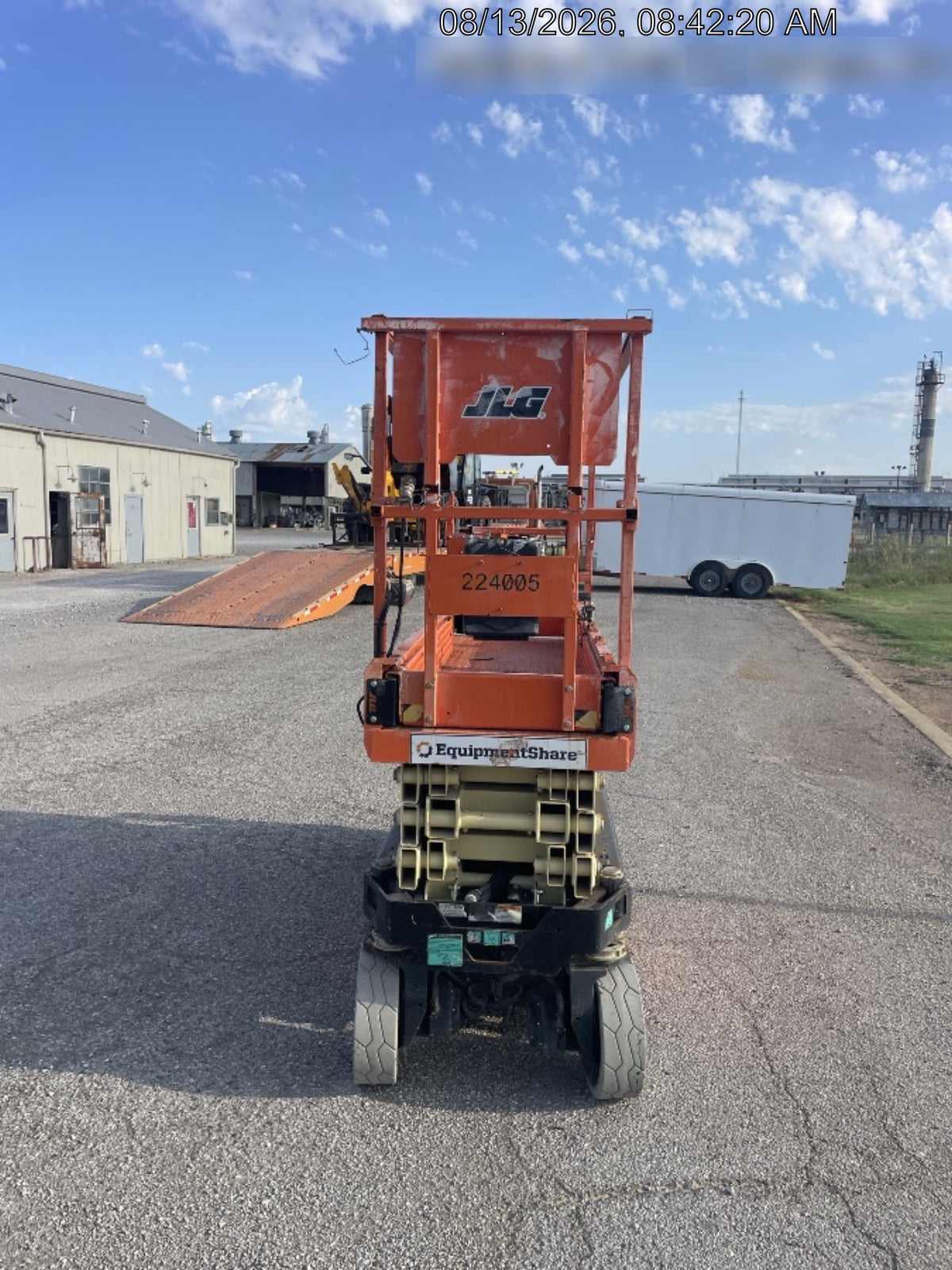 2022 JLG ES2632