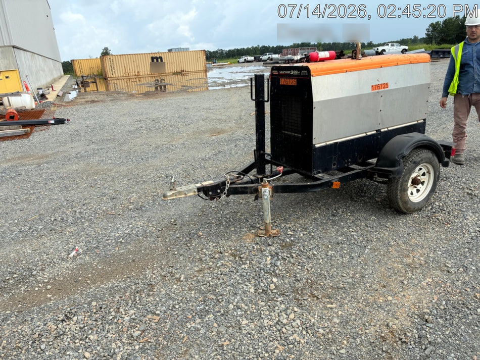 2021 Lincoln Electric Vantage 322 Vantage 322 Ready Pak 3 w/ Decals, ORANGE (includes trailer, cable rack, fender light kit) NO Telematics