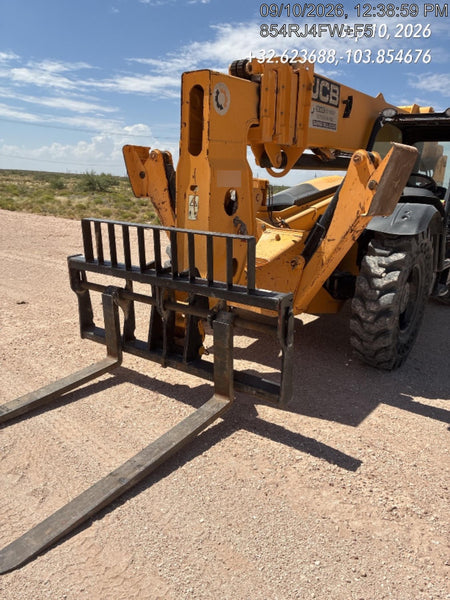 2019 JCB 510-56 Open ROPS, 74 HP, Solid Tires, Worklights, Beacon, Aux Hydraulics, Lifting Eye 72" Carriage/60" Forks