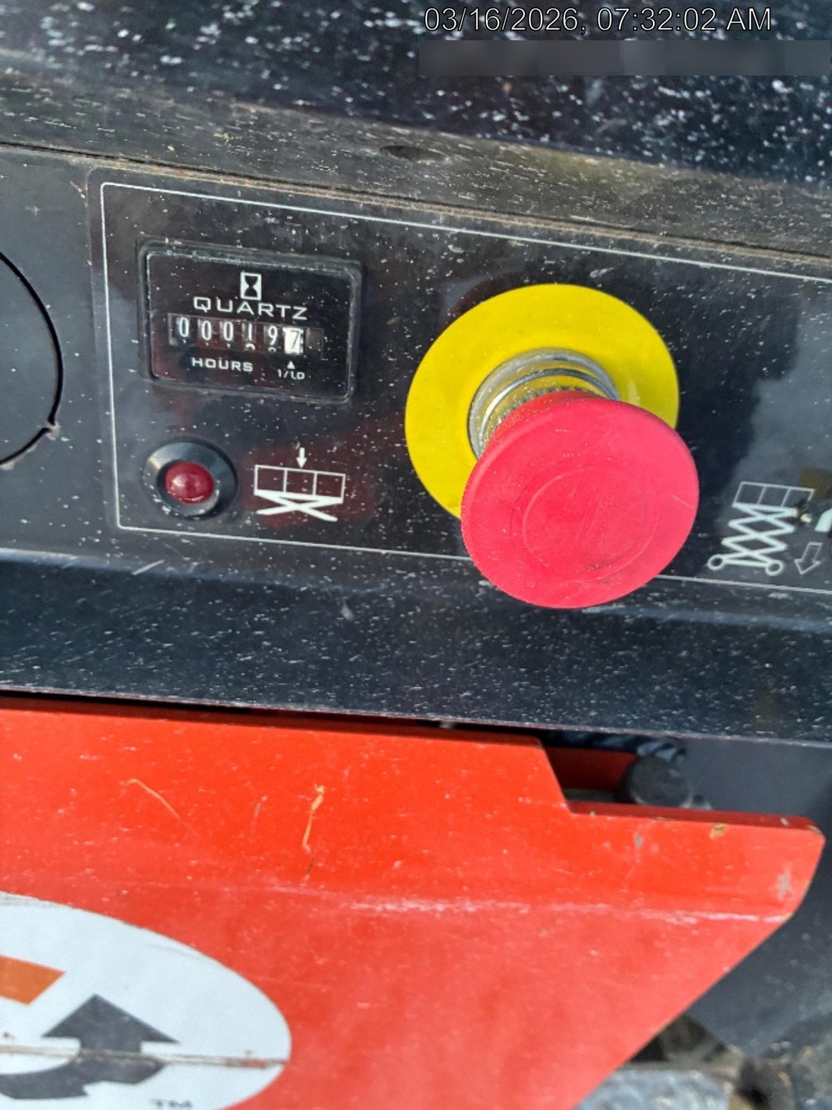 2022 JLG ES2632