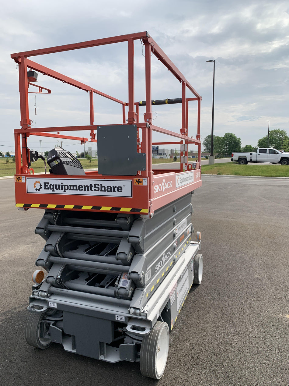 2021 SKYJACK SJ4740