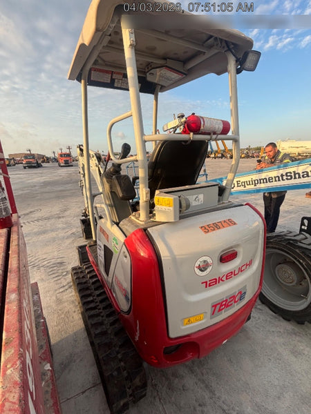 2023 TAKEUCHI TB20e