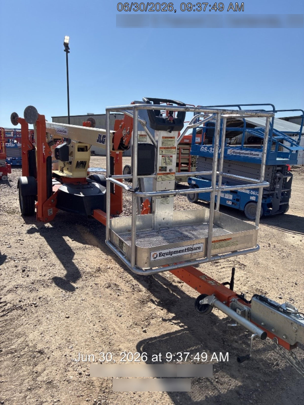 2022 JLG T500J