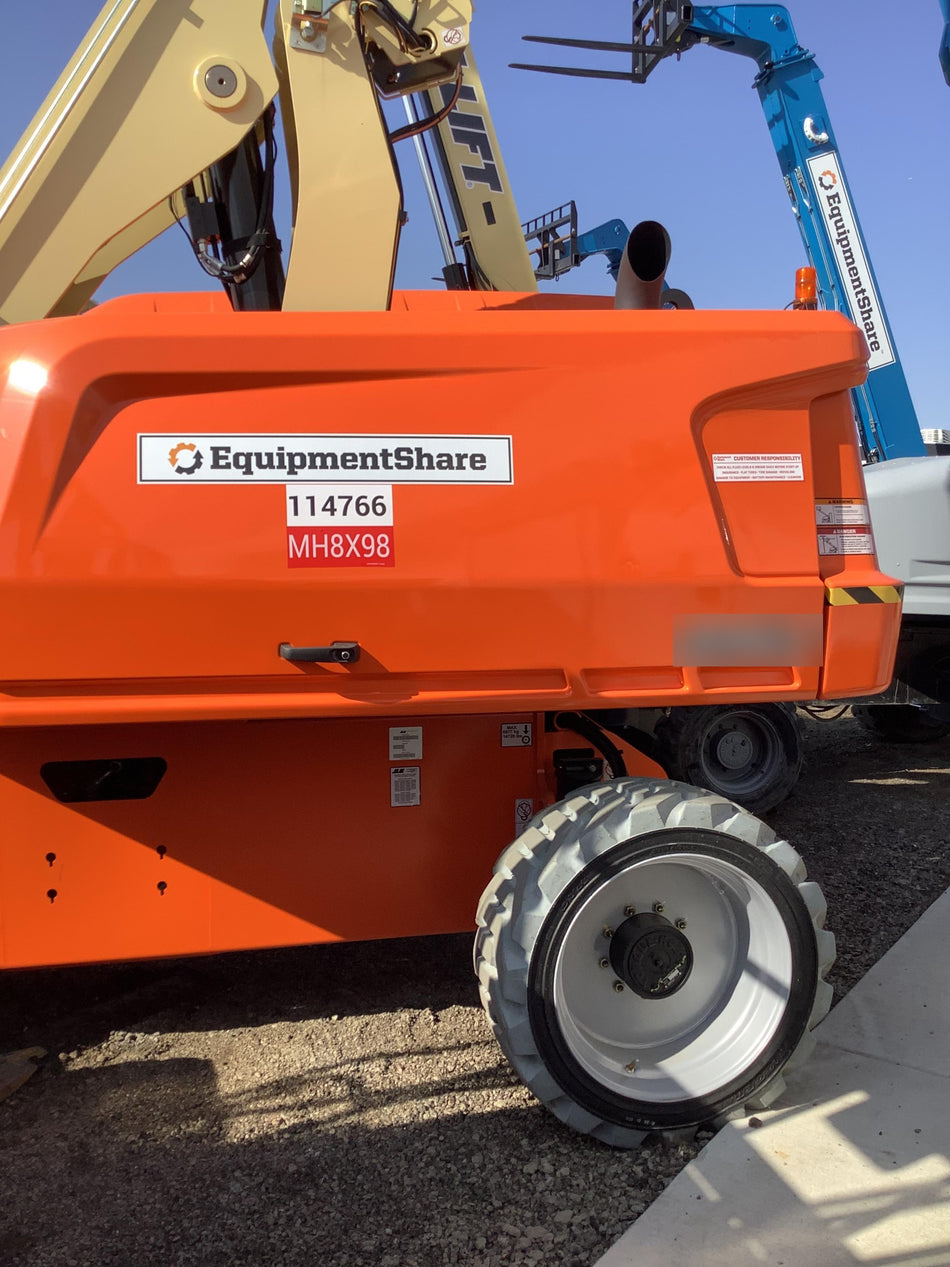 2021 JLG 660SJ
