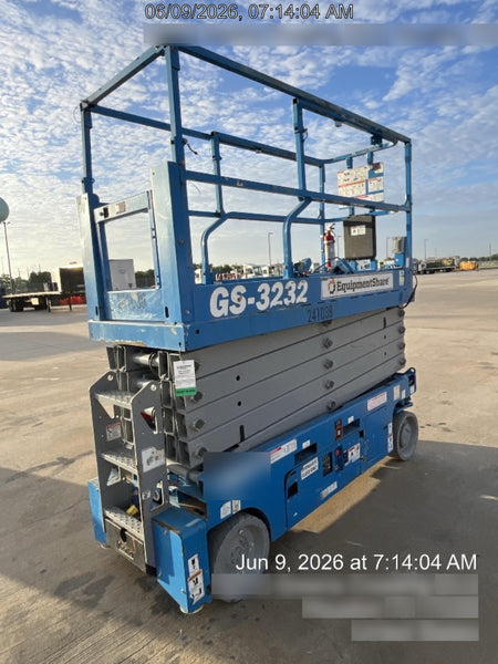 2022 GENIE GS-3232