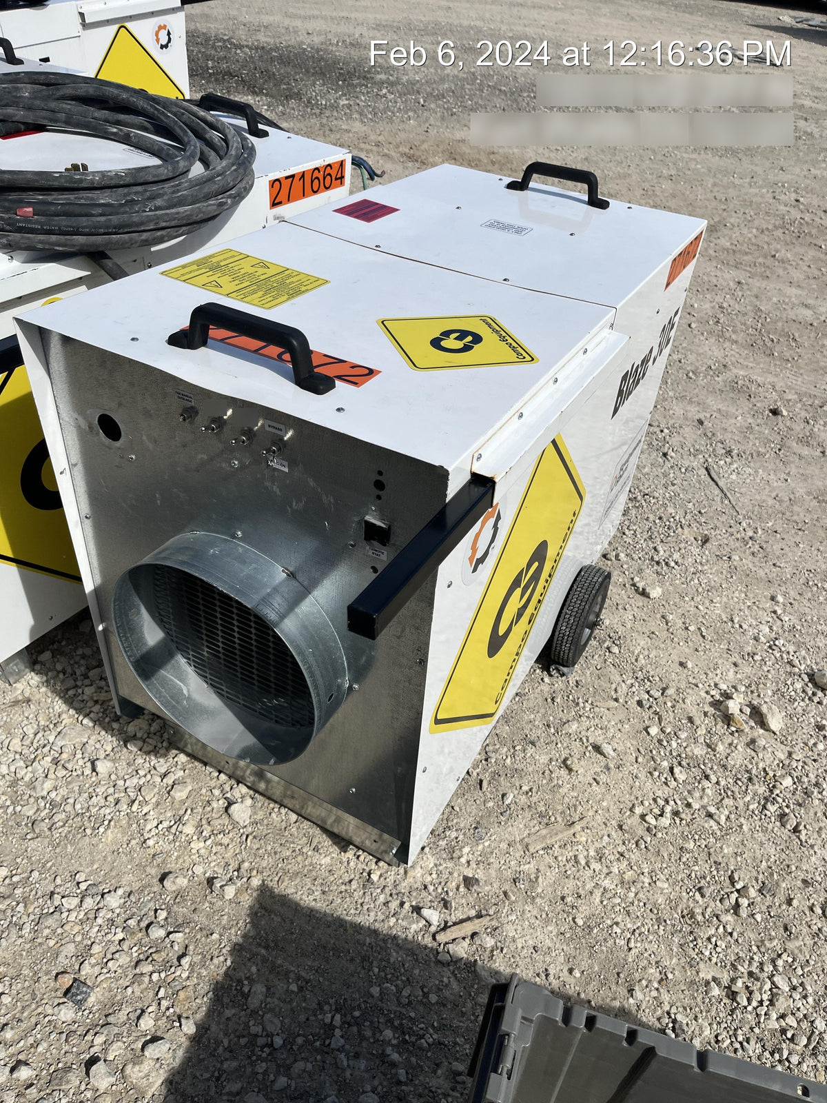2022 CAMPO EB30E
