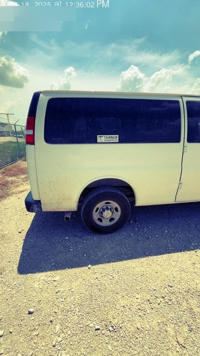 2023 CHEVROLET Express Van - Rental