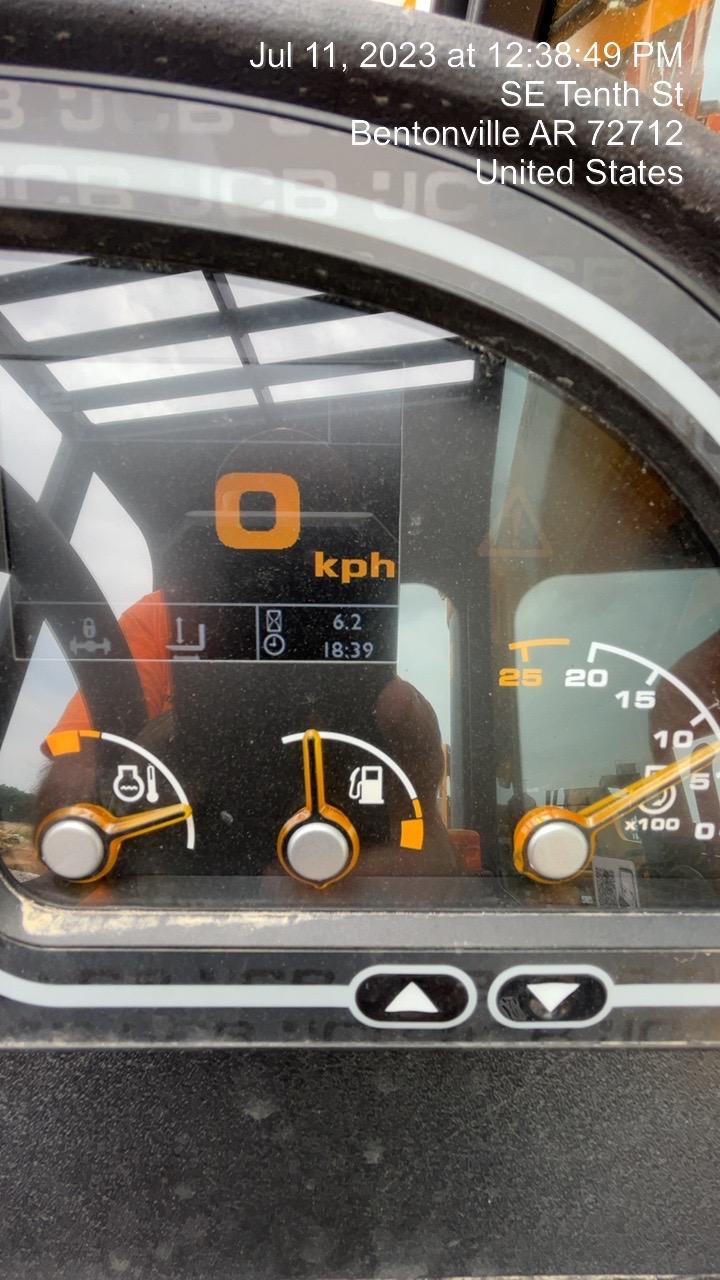 2023 JCB 510-56