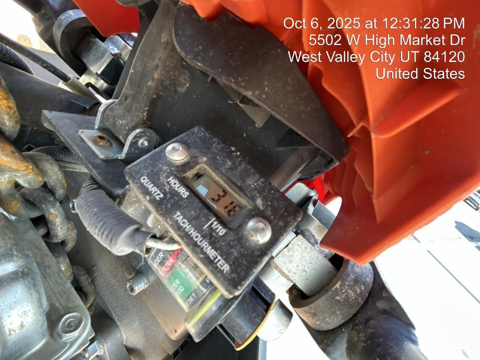 2024 HUSQVARNA LT6005