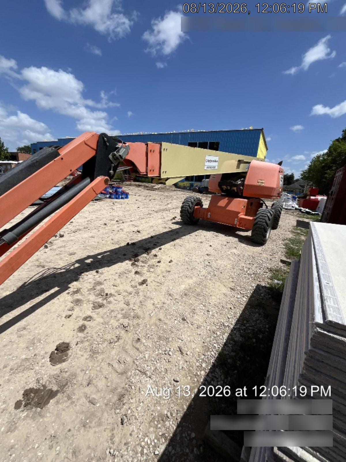 2019 JLG 660SJ