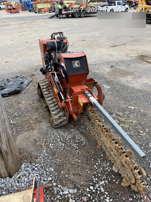 2020 DITCH WITCH C24XA