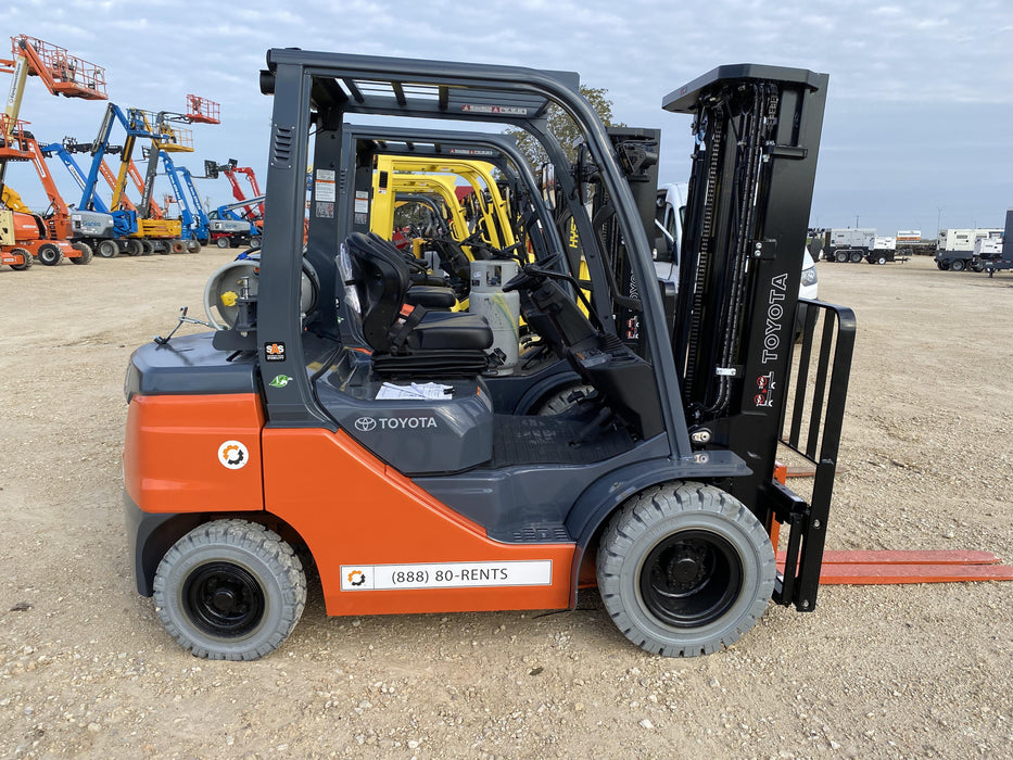 2022 TOYOTA 50-8FGU25