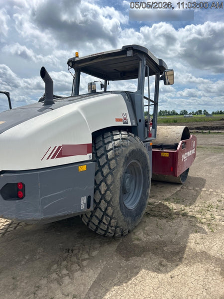 2022 DYNAPAC CA2500D