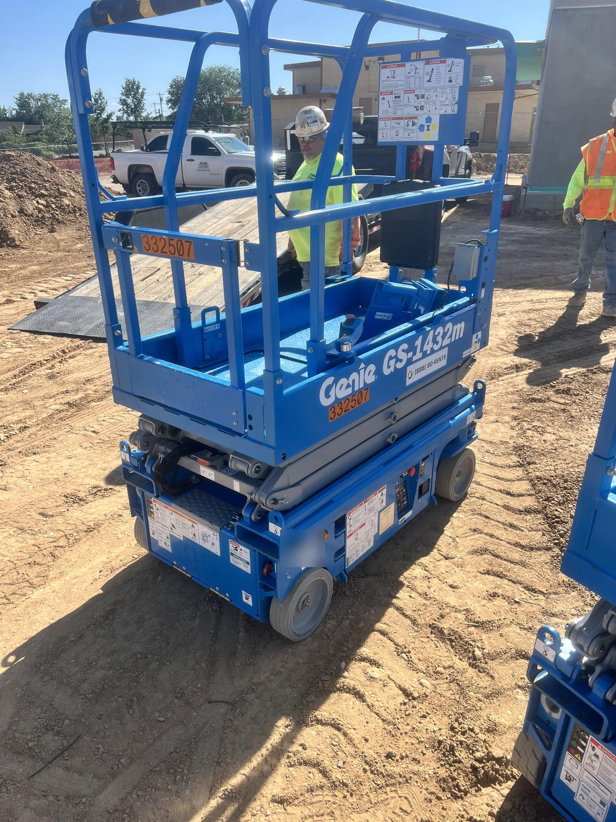 2023 GENIE GS-1432