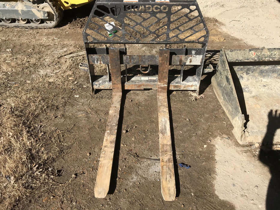 2020 BRADCO 48" Skid Loader Pallet Forks