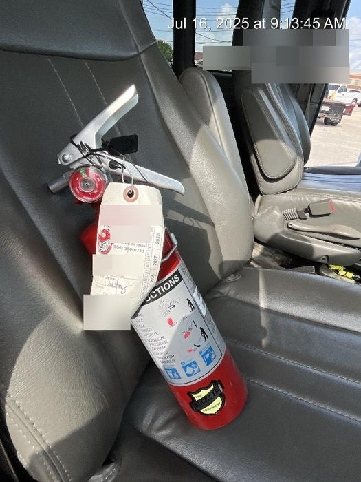 2024 CHEVROLET Express Van - Rental