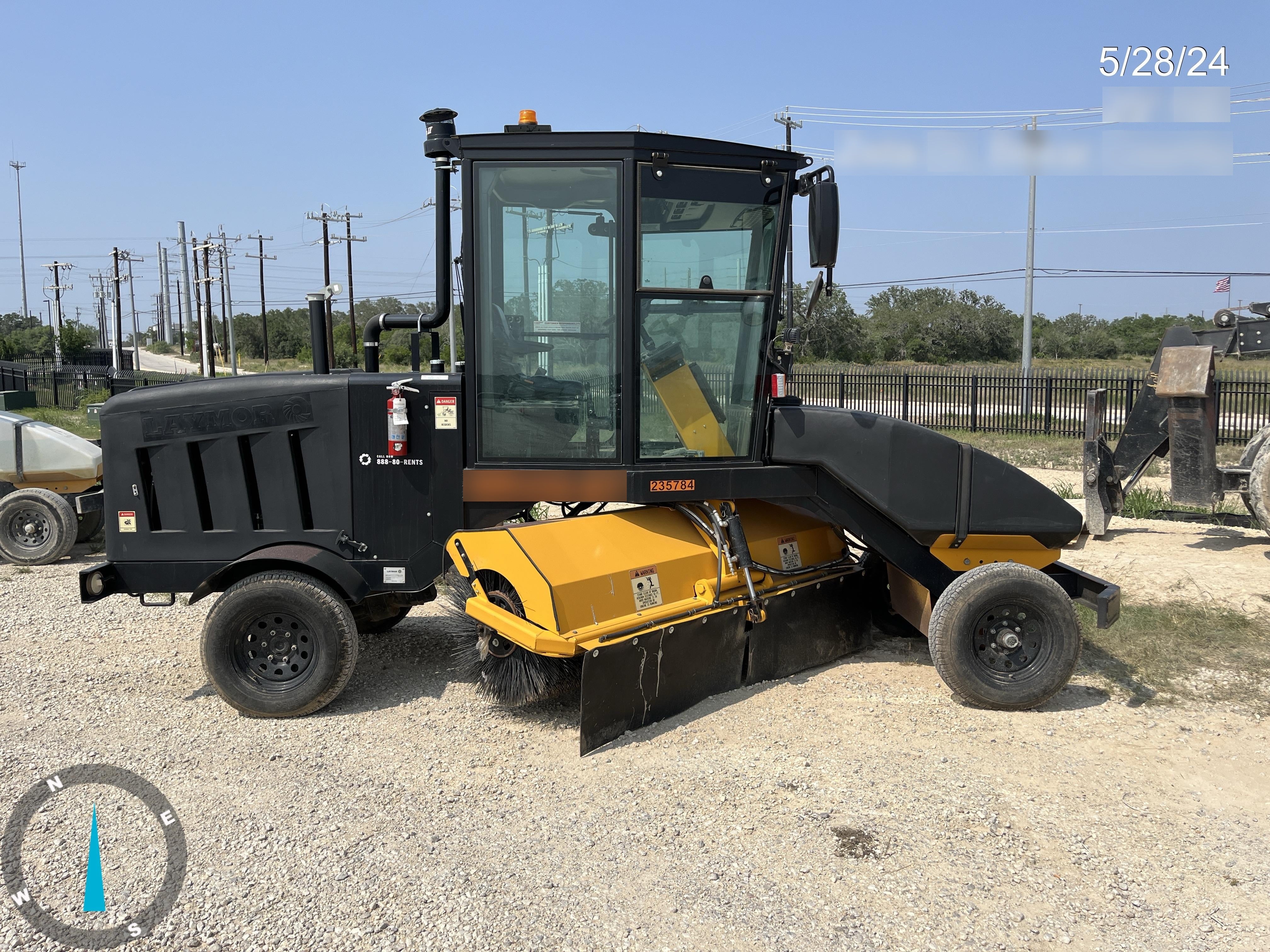 2022 LAYMOR SM450