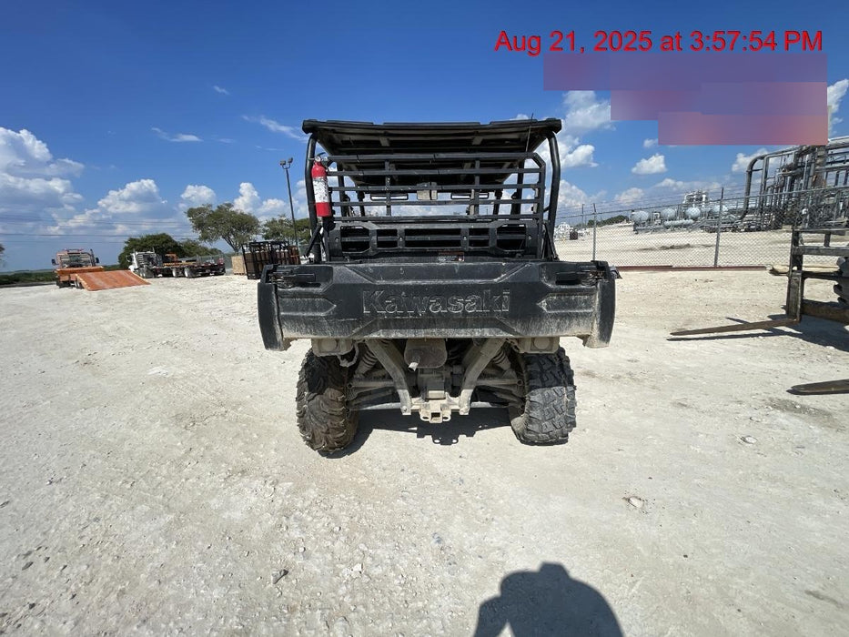 Kawasaki Mule PRO-DXT Standard Options, Backup Alarm, Beacon, Plastic Hard Top, Poly Windshield, Horn Kit