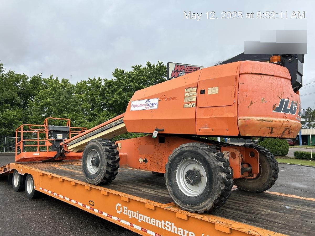 2004 JLG 600S 4WD