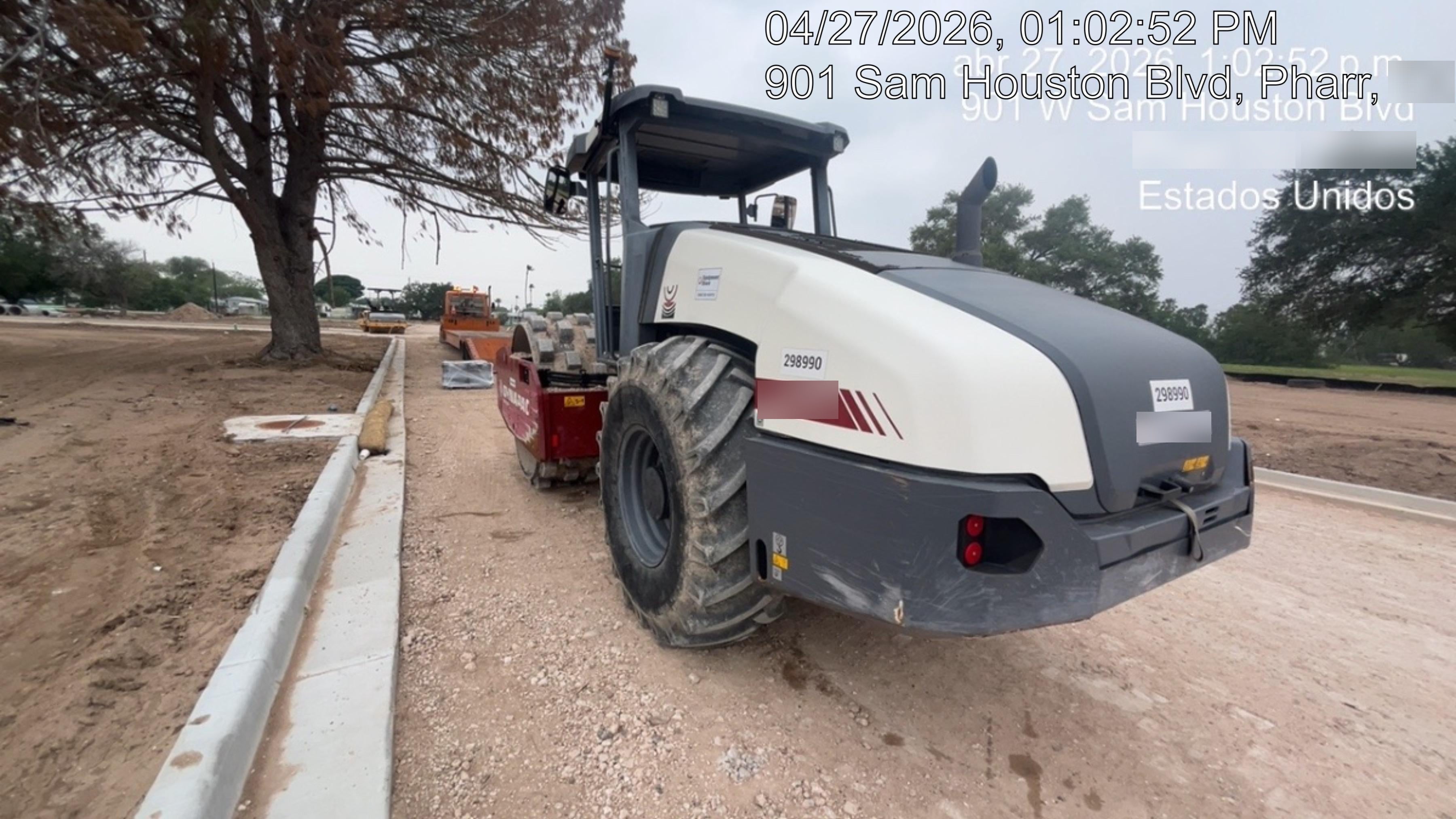 2023 DYNAPAC CA2500PD
