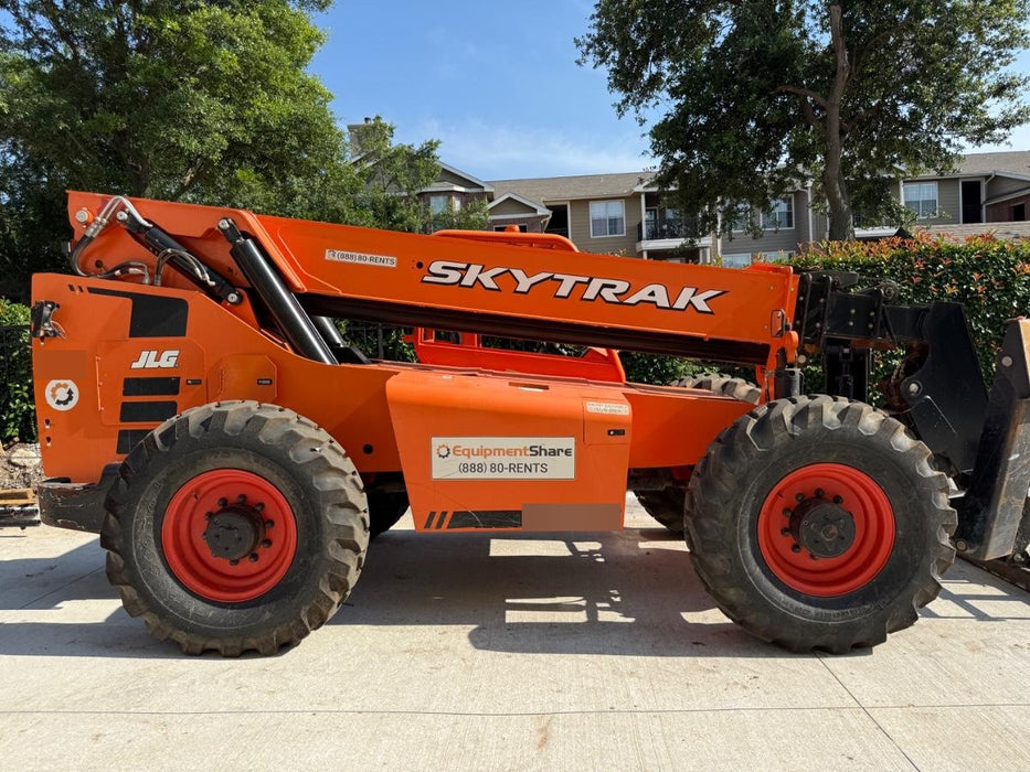2018 SKYTRAK 10054