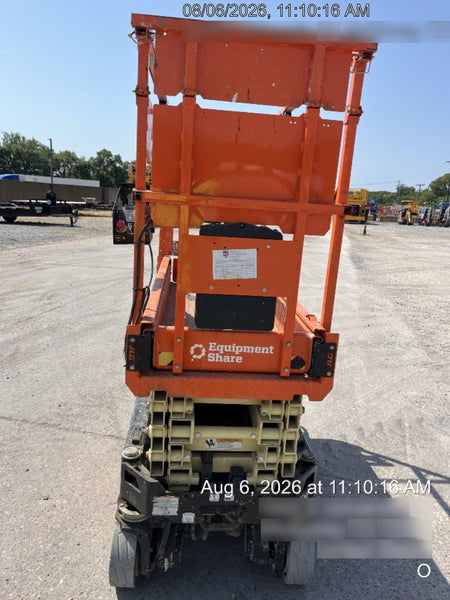 2023 JLG ES1932