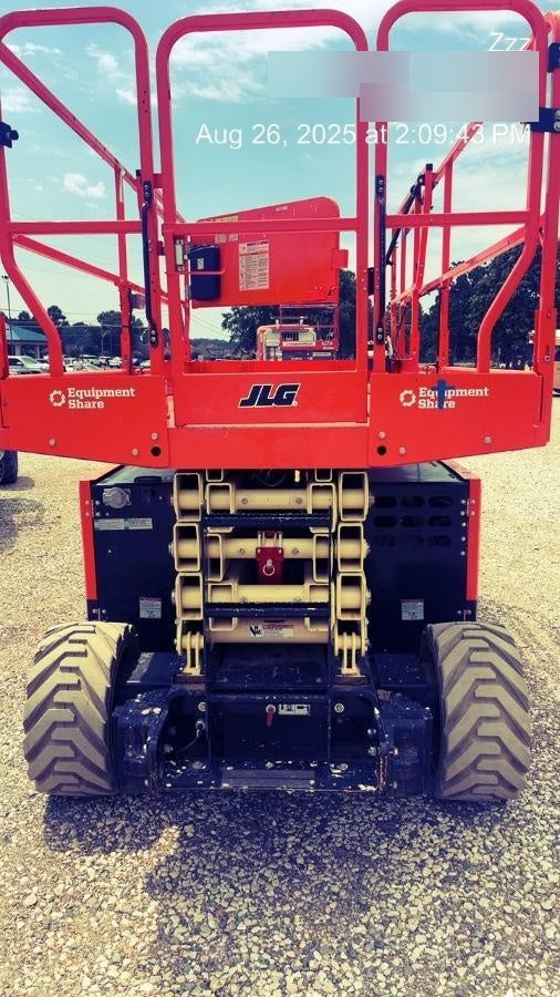2023 JLG ERT4069