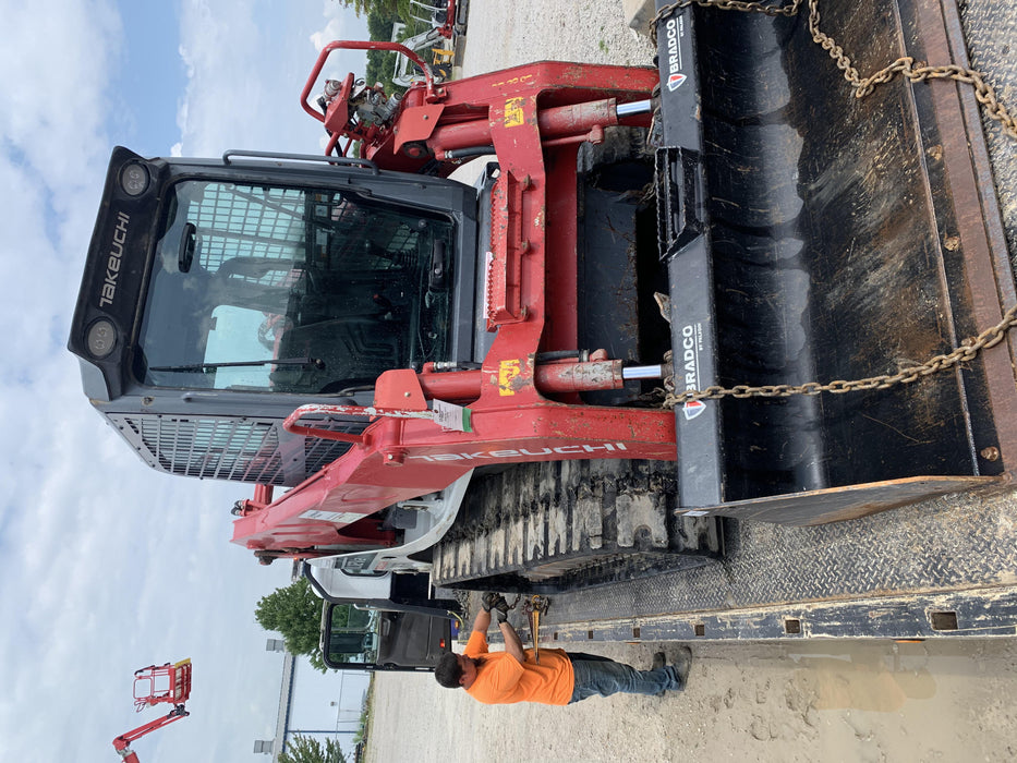 2020 Takeuchi TL12 Standard