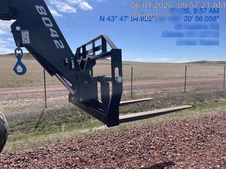2024 SKYTRAK 8042