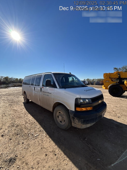 2023 CHEVROLET Express Van - Rental