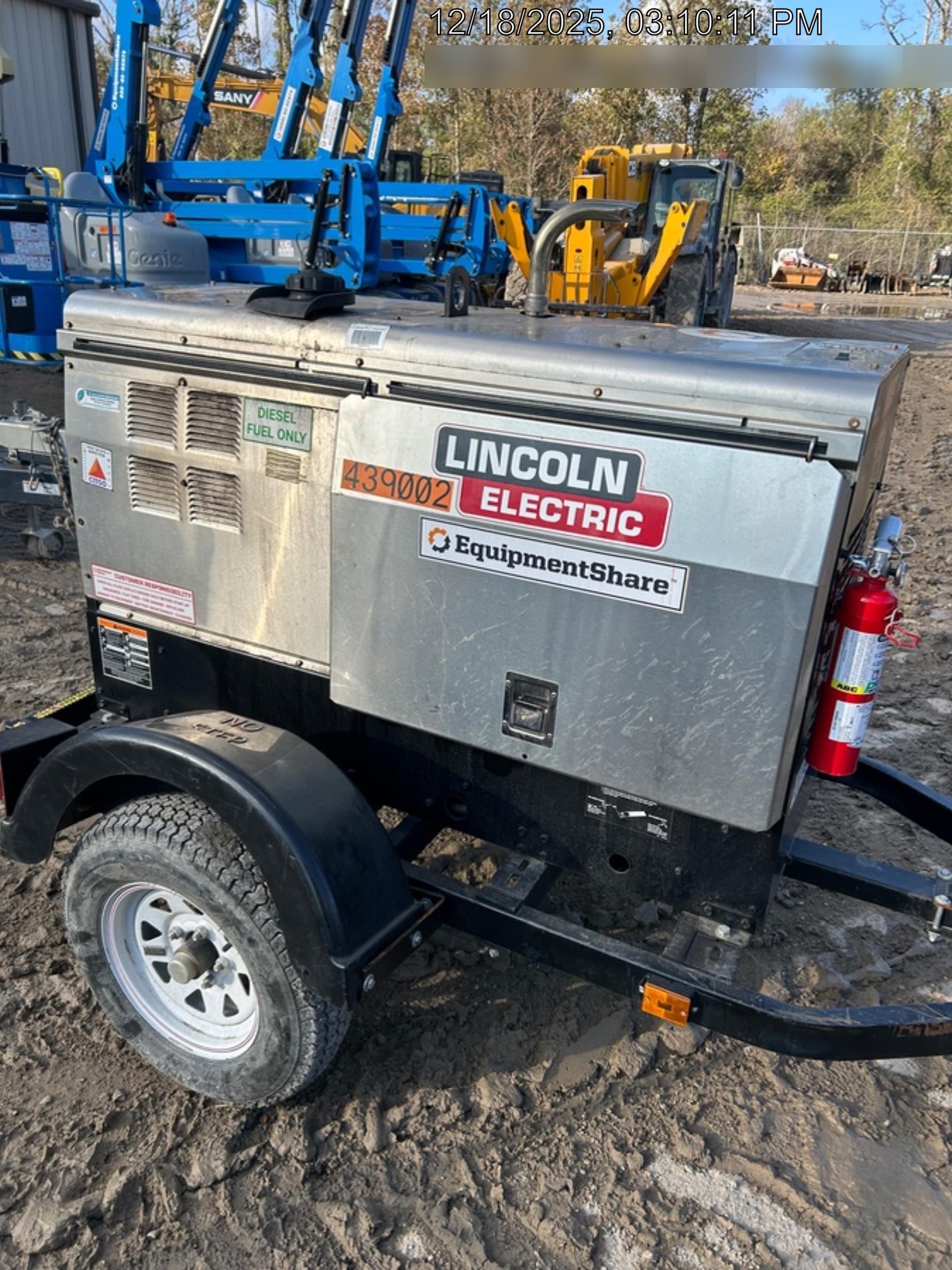 2024 Lincoln Electric LE400 Kubota V1505, Trlr, Cable Rack, Light Kit, ES Decals, T3