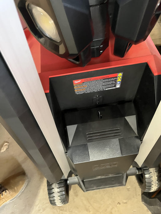 2021 MILWAUKEE MXF041-1XC