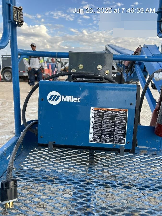 2025 MILLER ELECTRIC CST-282