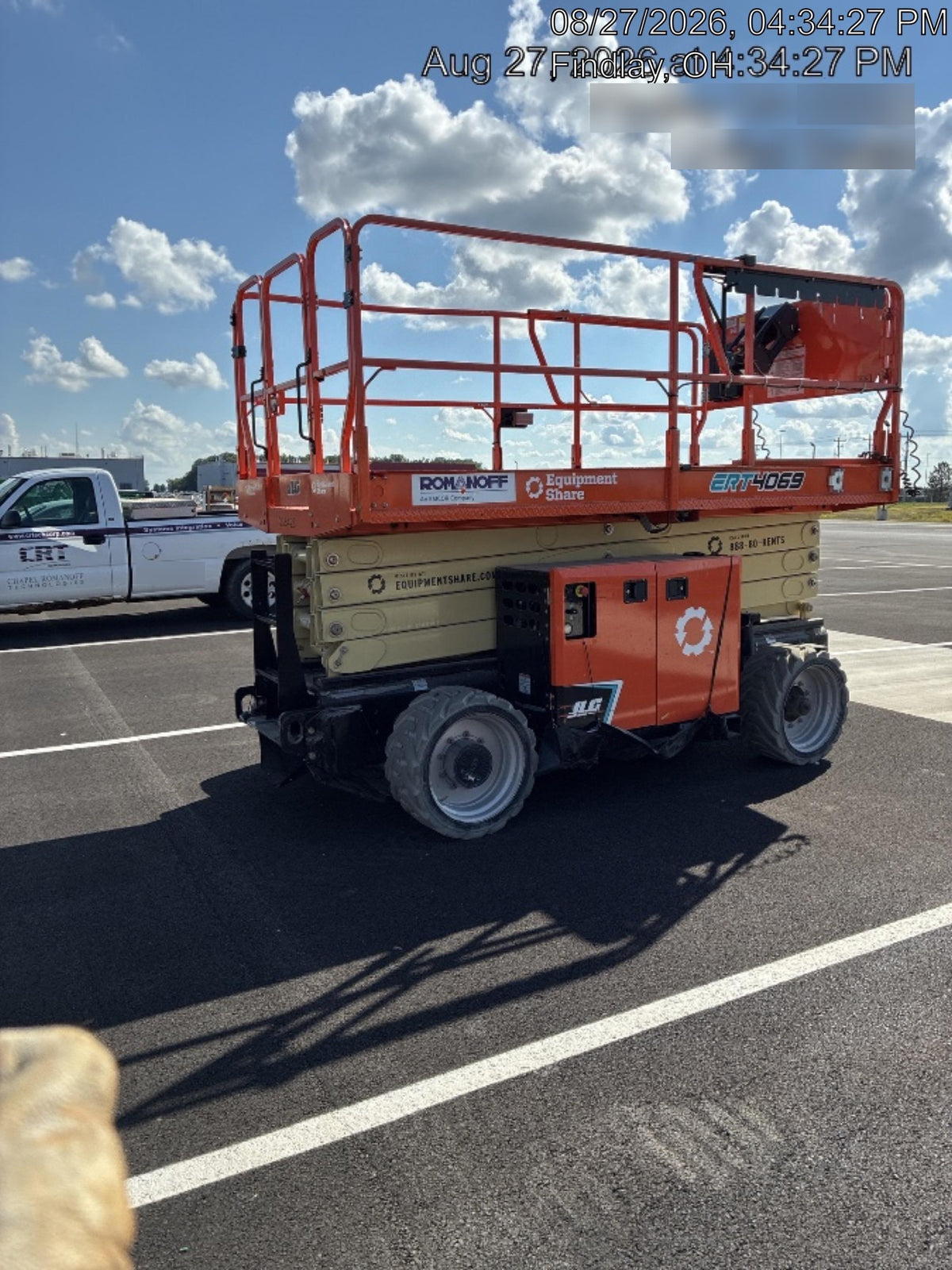 2023 JLG ERT4069