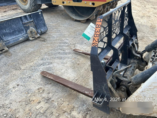 2021 PALADIN 48" Pallet Forks - Paladin