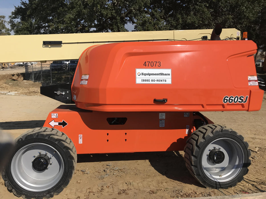 2019 JLG 660SJ