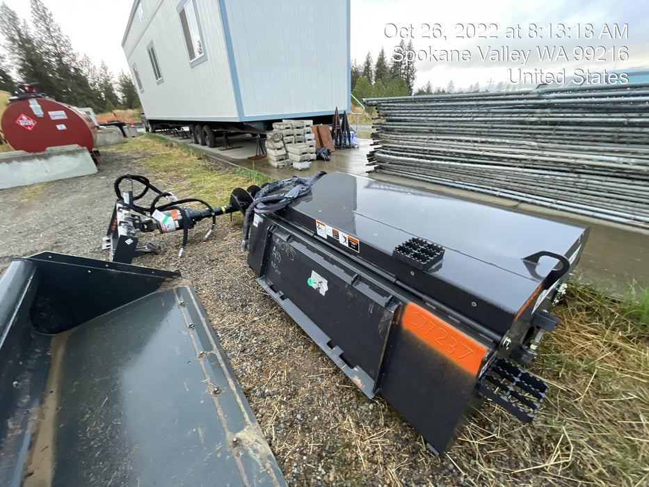 2021 PALADIN Sweepster SB72