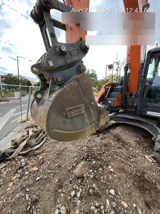 2020 DOOSAN 30" Bucket - Doosan