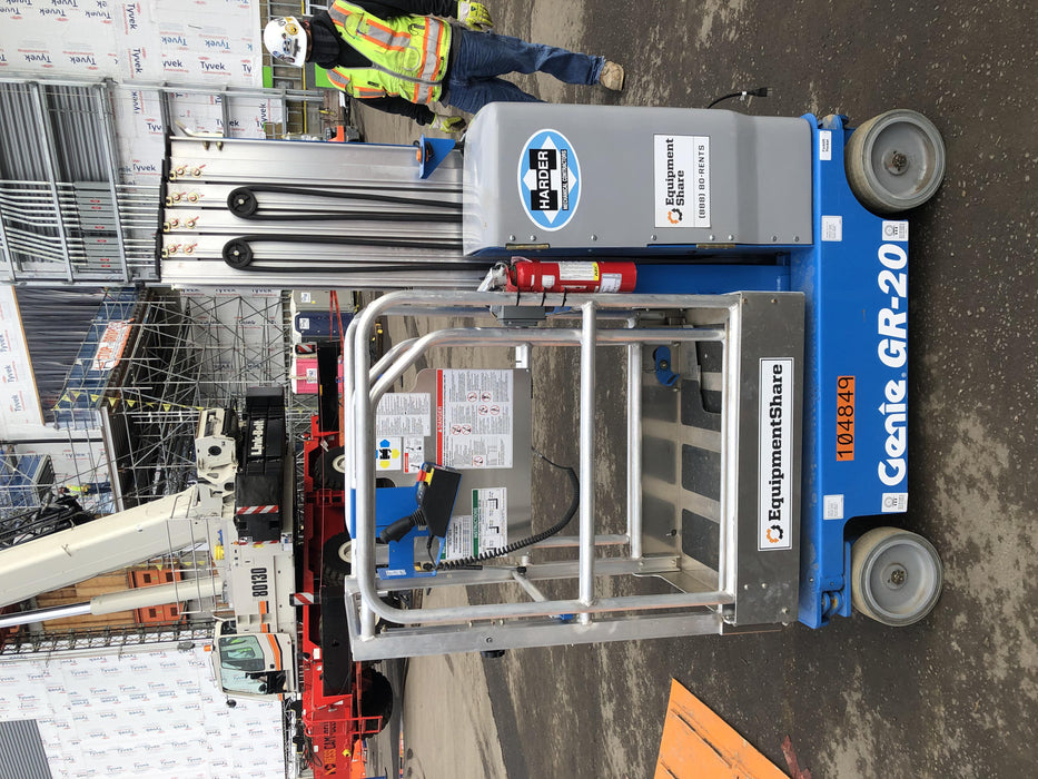 2020 GENIE GR-20