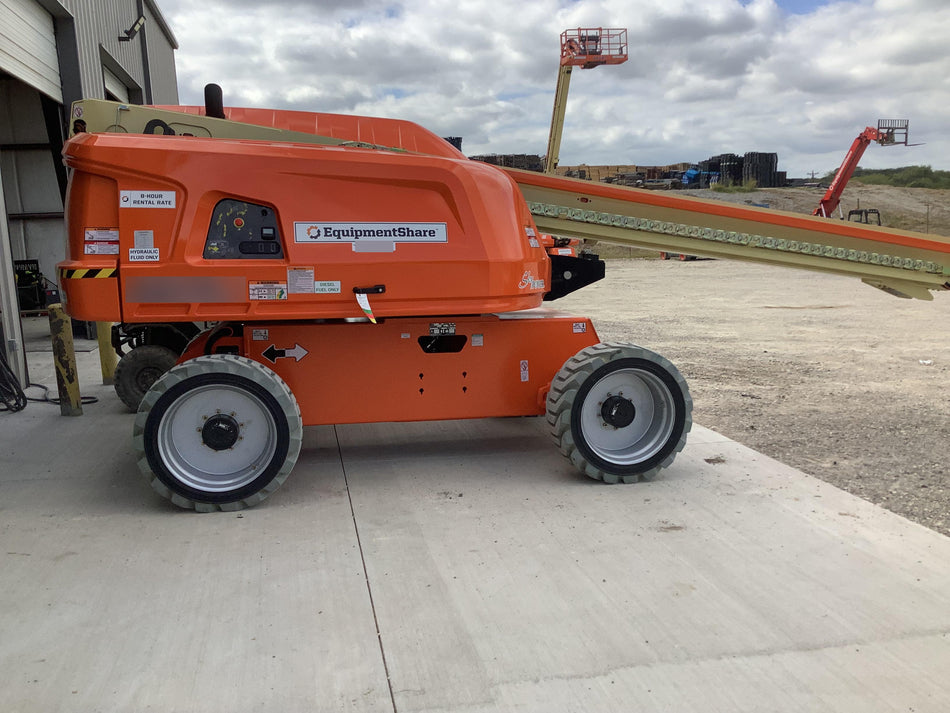 2021 JLG 660SJ