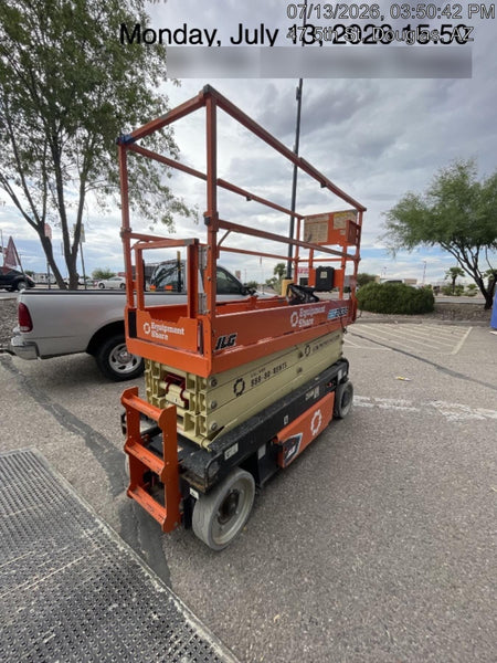 2022 JLG ES2632