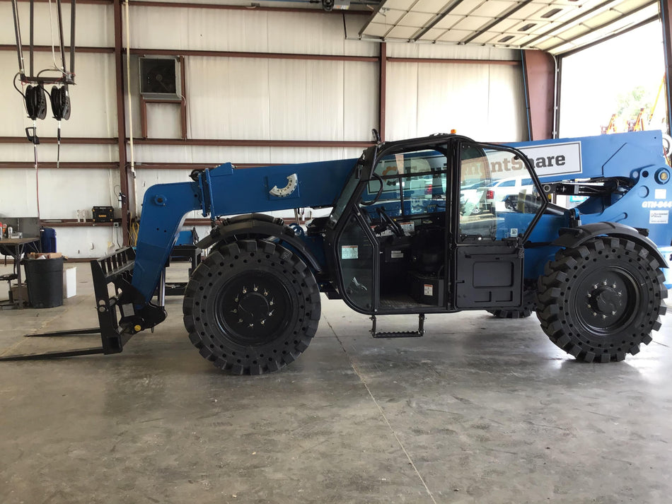 2019 Genie GTH-844 Cab/Heat/AC, Solid RT Tires, LED Work Lights, Beacon 60" QA Carriage, 48" Forks
